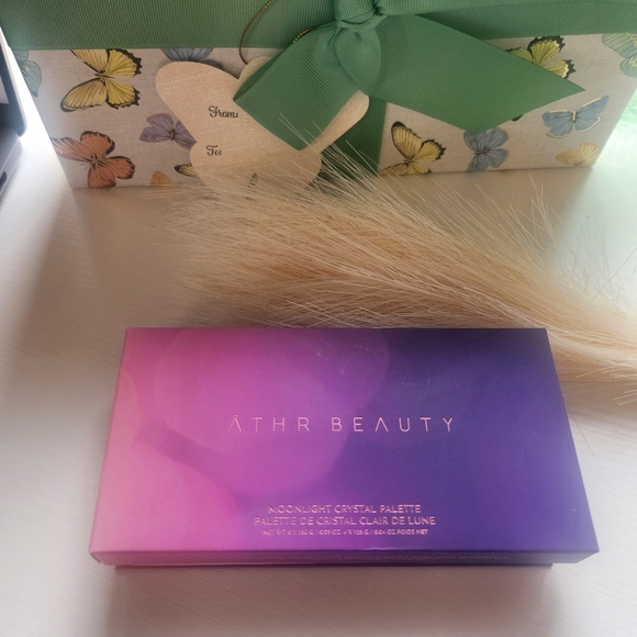 ĀTHR BEAUTY Moonlight Crystal Palette - Picture 3 of 12